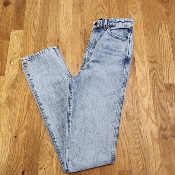 Khaite Daria High Waist Straight Leg Slim Jeans In Light Wash Size 27 - Picture 1 of 9
